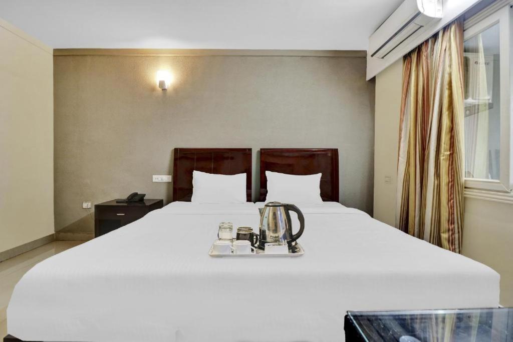 Aec Residency Otel Alappuzha Dış mekan fotoğraf